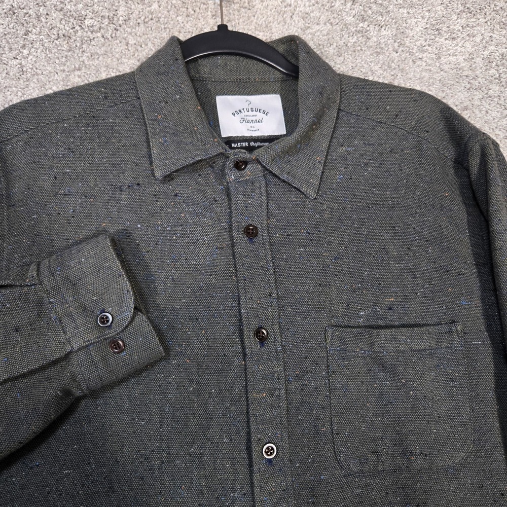Portuguese Flannel Mens Large Master Craftsman Speckled multi color knit